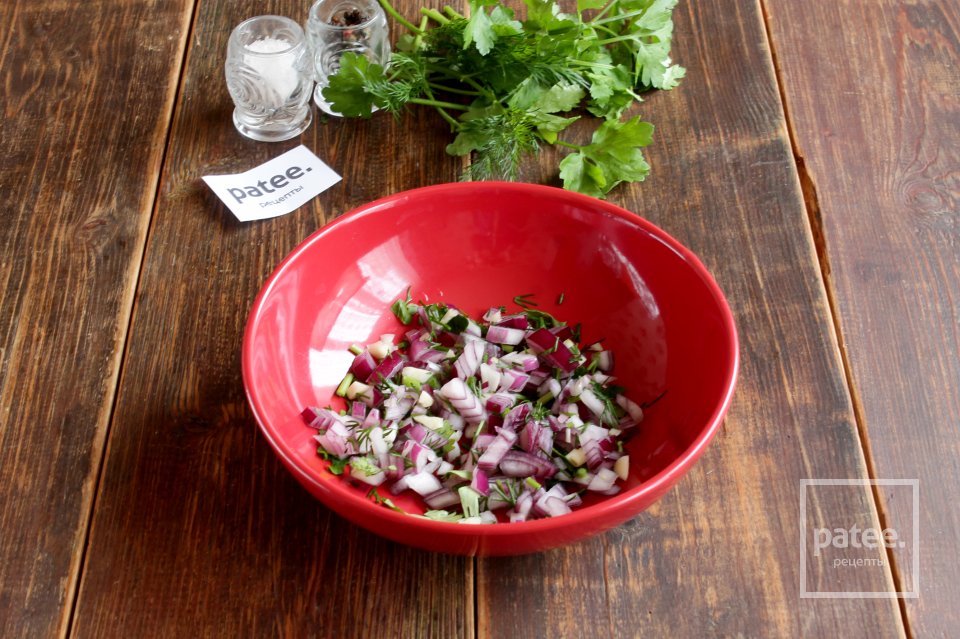 Новогодний салат Собачка - Шаг 2