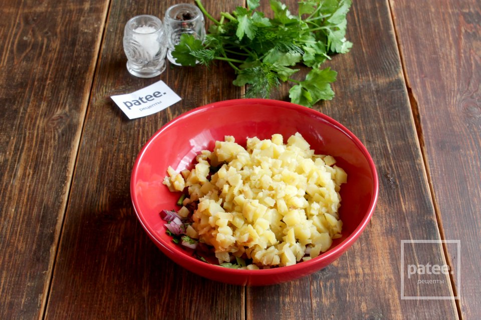 Новогодний салат Собачка - Шаг 3