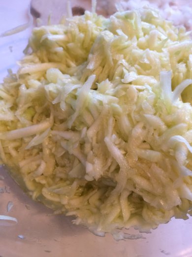 Кабачковые оладьи - Шаг 1