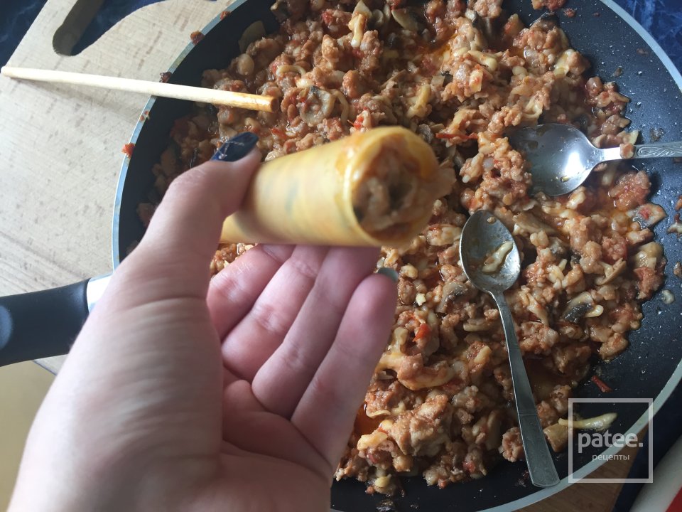 Каннеллони с фаршем под соусом бешамель - Шаг 10