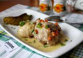 Курица в сметанном соусе