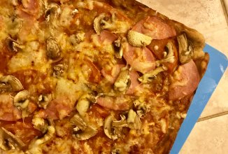 Пицца из ржано-пшеничного теста