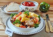 Курица с картофелем и грибами в "рукаве"