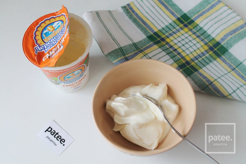 Песочный пирог с клубникой и сметанным кремом - Шаг 10