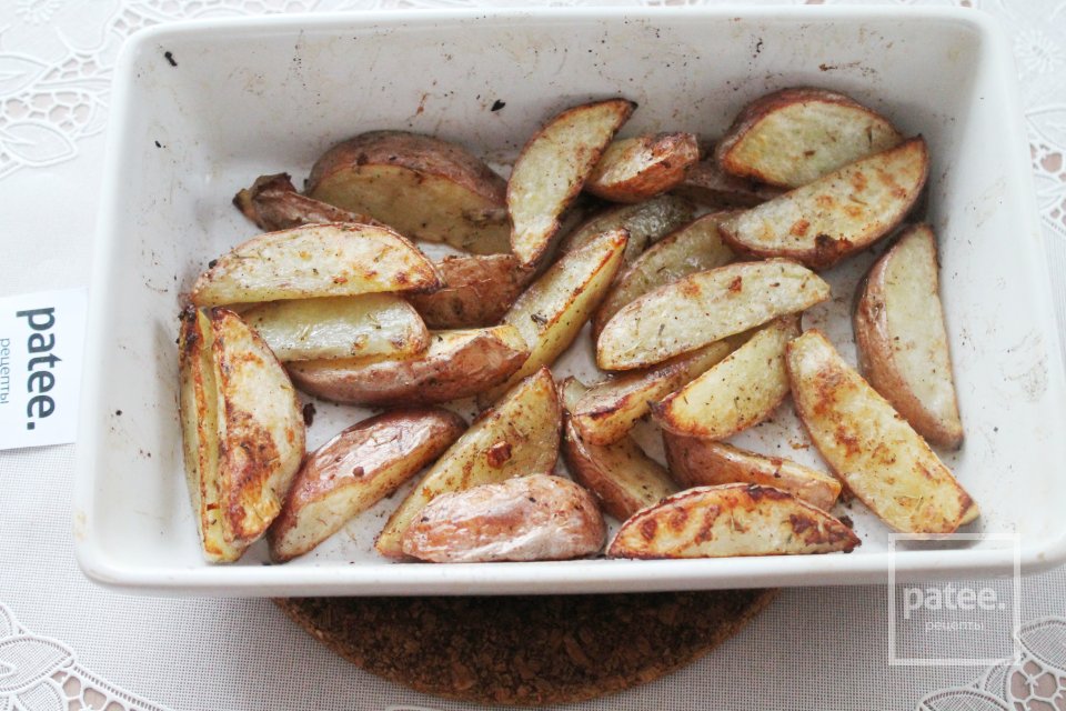 Картофель в мундире с чесноком в духовке - Шаг 12