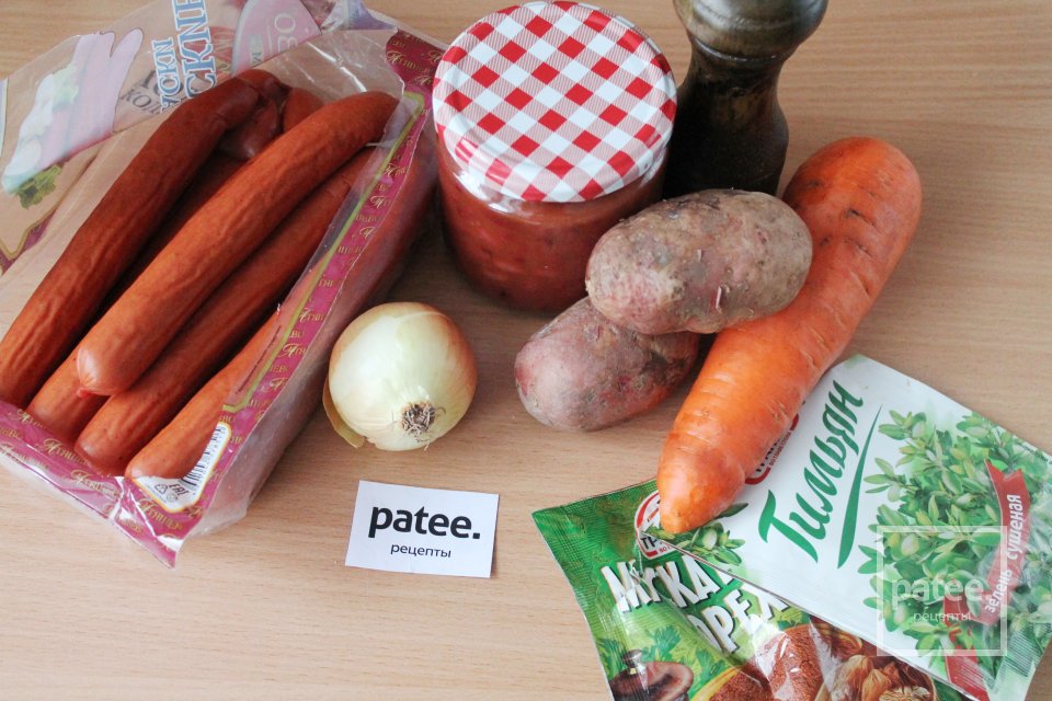 Томатный суп с фасолью и охотничьими колбасками - Шаг 1