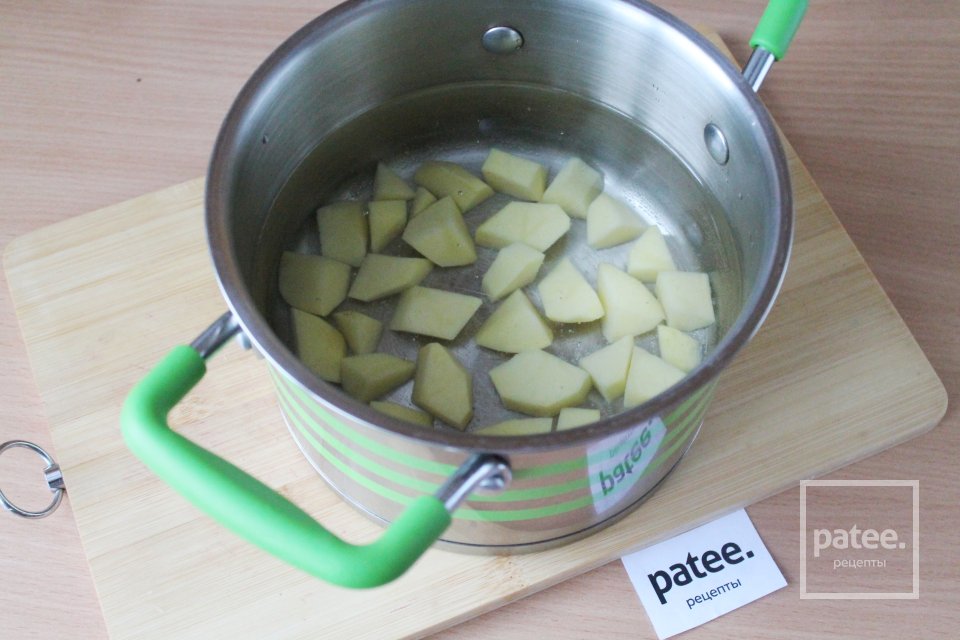 Томатный суп с фасолью и охотничьими колбасками - Шаг 4