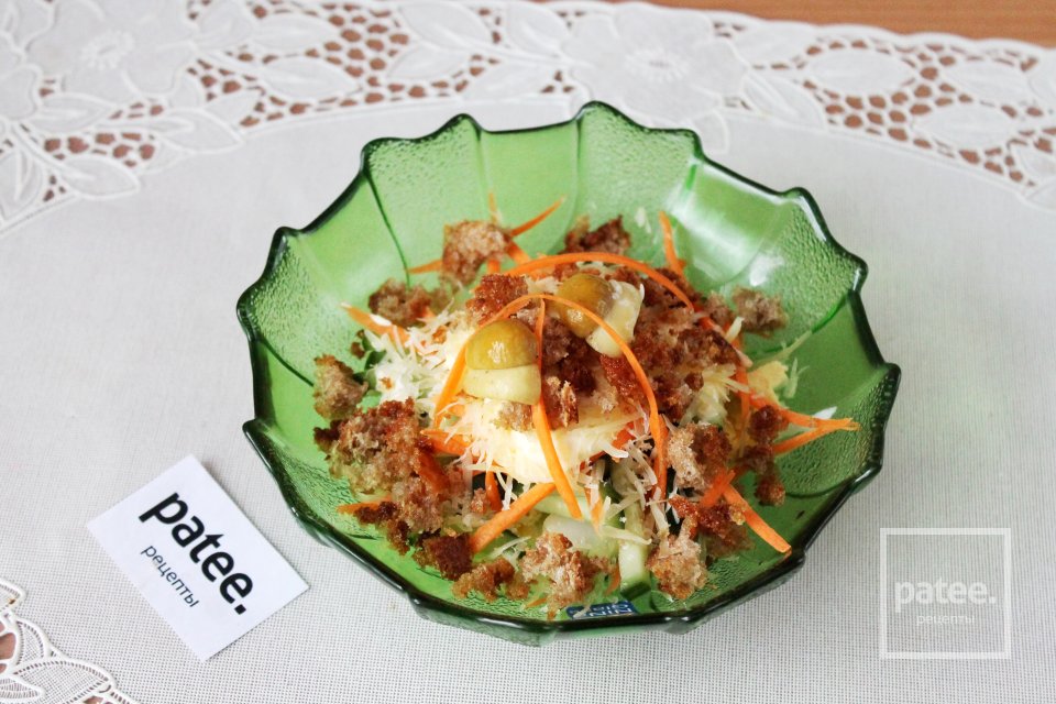 Салат с сыром, огурцом и грибами - Шаг 15