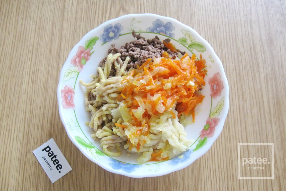 Биточки из куриной печени с картофелем - Шаг 8