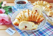 Рогалики с абрикосовым джемом