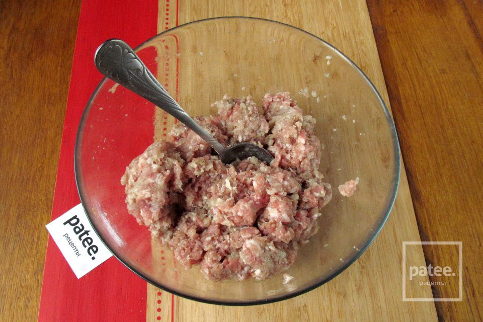 Пельмени под сыром в духовке - Шаг 8