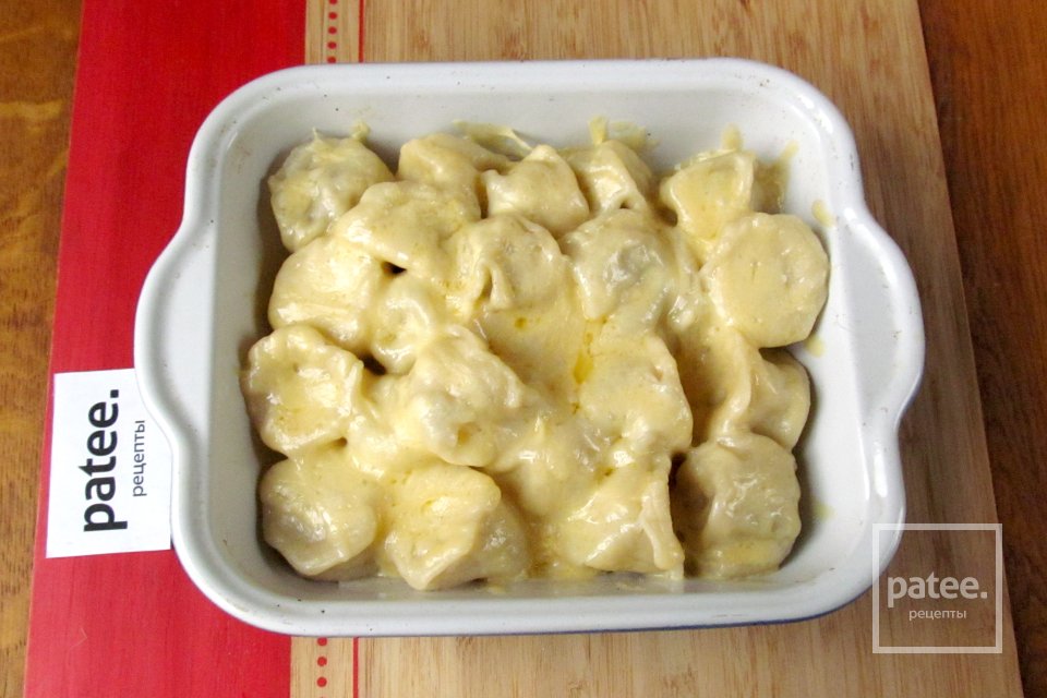 Пельмени под сыром в духовке - Шаг 17