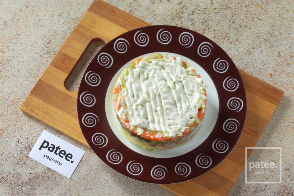 Салат с тунцом и маринованными огурцами - Шаг 12