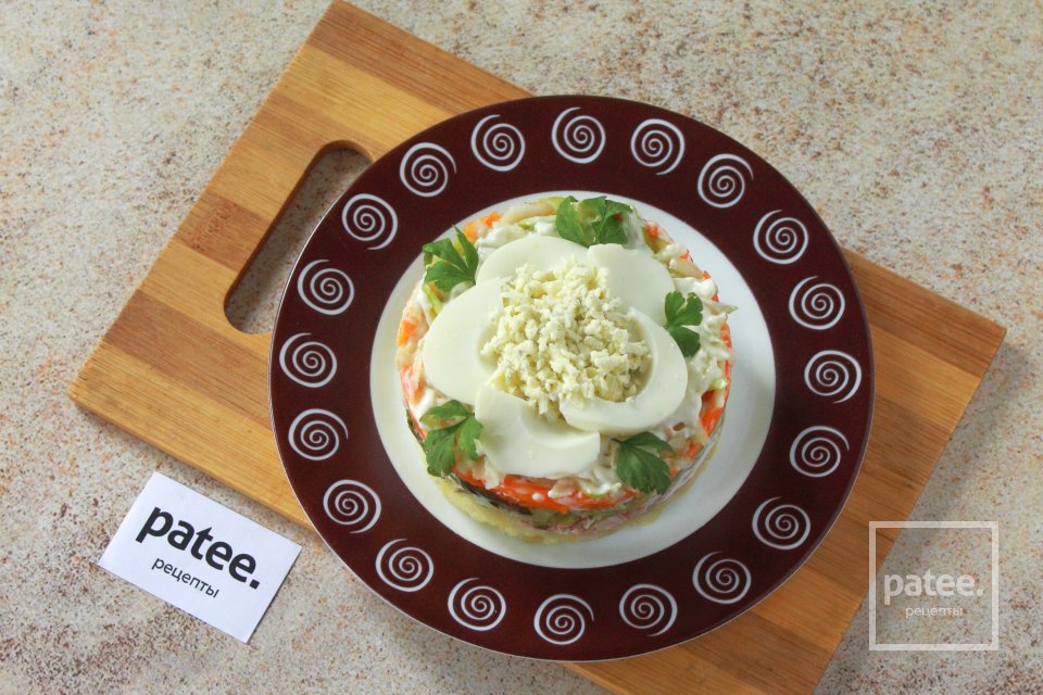 Салат с тунцом и маринованными огурцами - Шаг 13