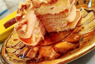 Оладьи из рисовой муки с яблоком.