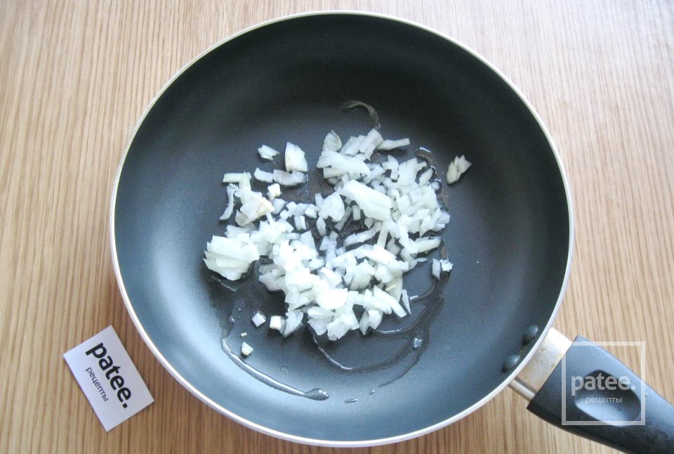 Тефтели с яблоками в сметанном соусе - Шаг 7