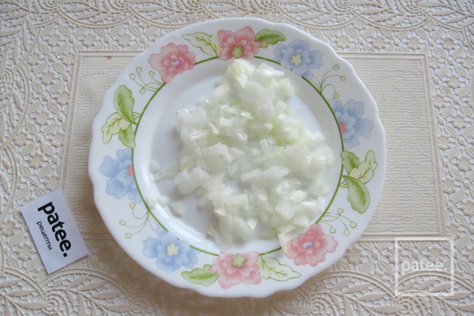 Салат с сырокопченой куриной грудкой - Шаг 7