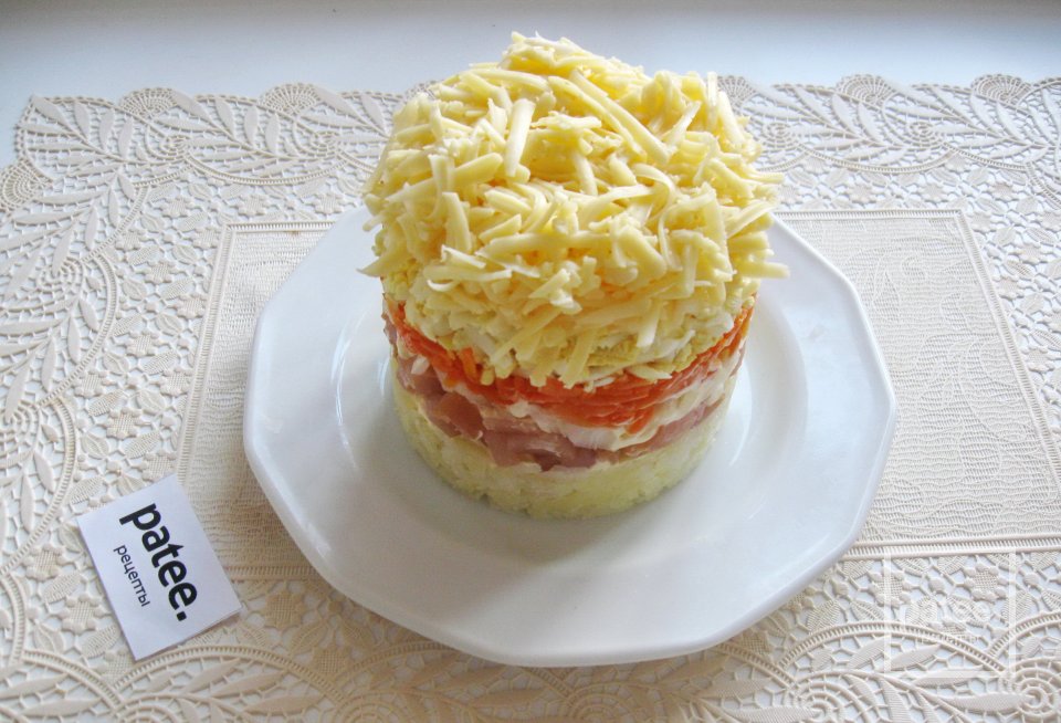 Салат с сырокопченой куриной грудкой - Шаг 8