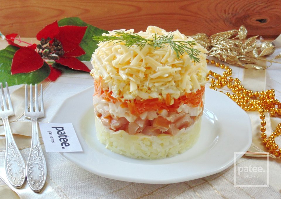 Салат с сырокопченой куриной грудкой - Шаг 9