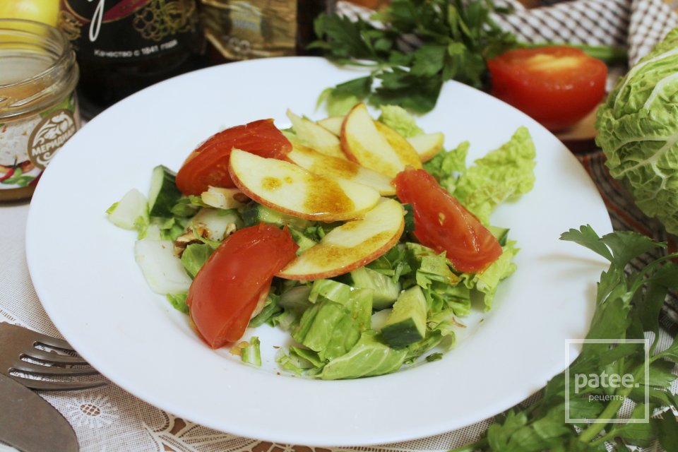 Салат из пекинской капусты с яблоком и льняным маслом - Шаг 13