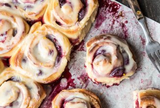 Малиновые булочки