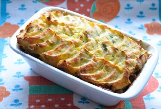 Запеканка с мясом и сыром