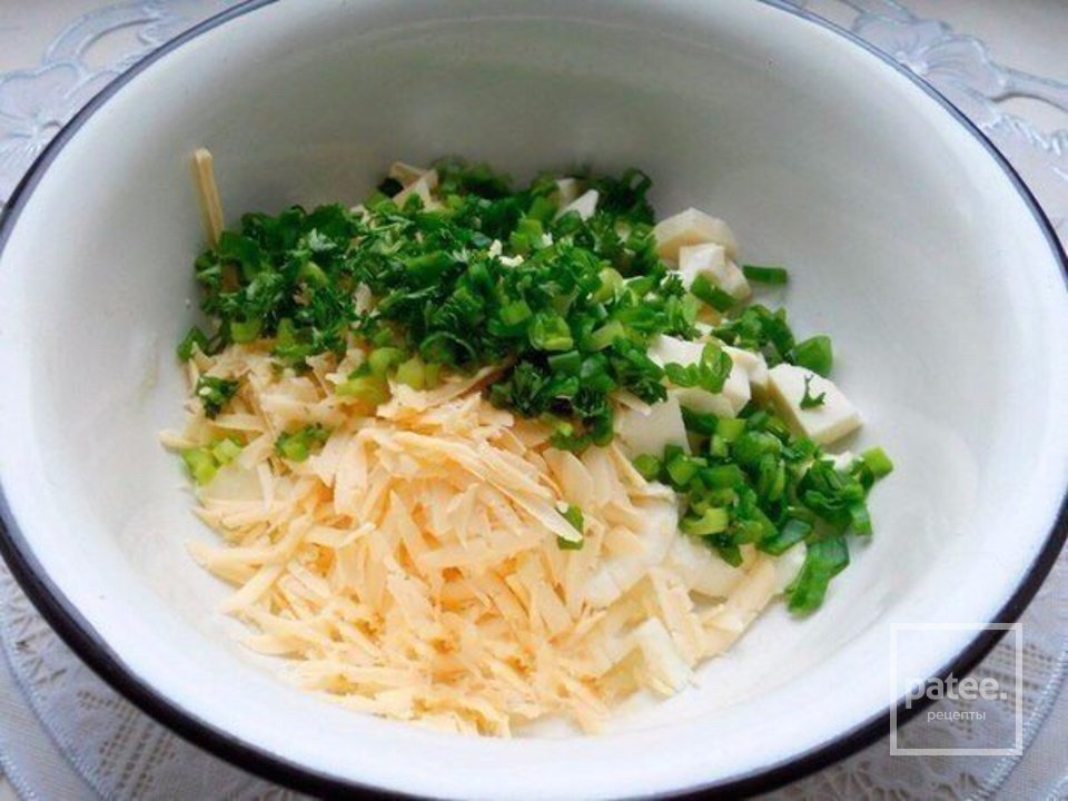 Жаренные рулеты из лаваша - Шаг 1