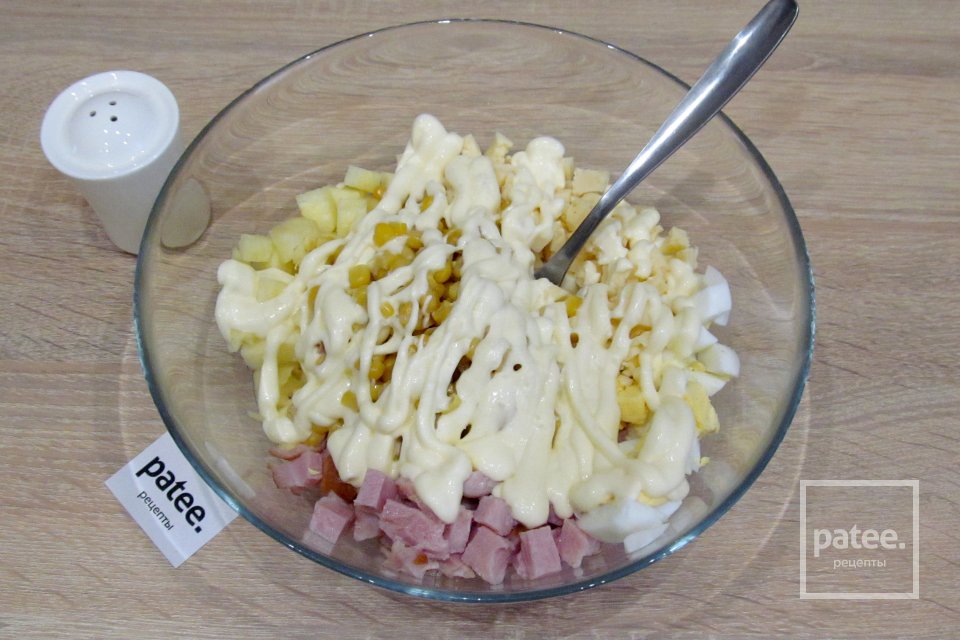 Салат с ананасом и ветчиной - Шаг 9