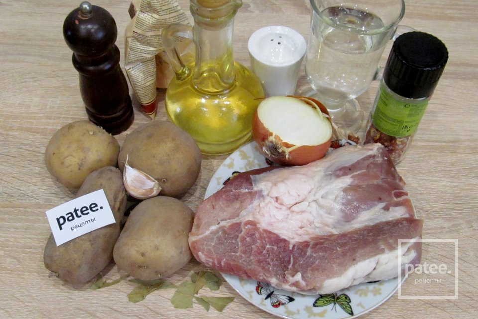 Картошка с мясом в духовке - Шаг 1