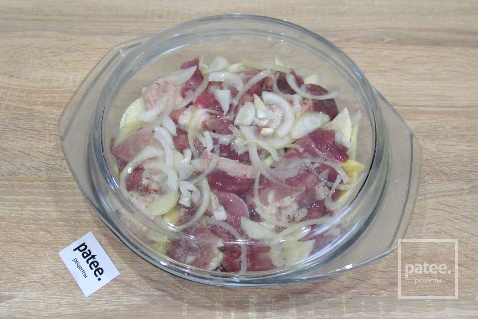 Картошка с мясом в духовке - Шаг 16