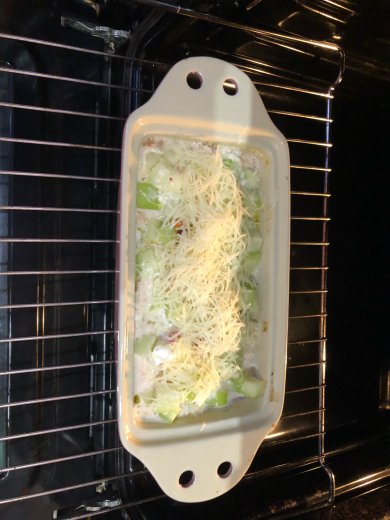 Тушеная курица с кабачками в сметанном соусе - Шаг 9