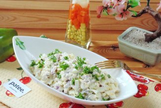 Салат из свинины с сыром