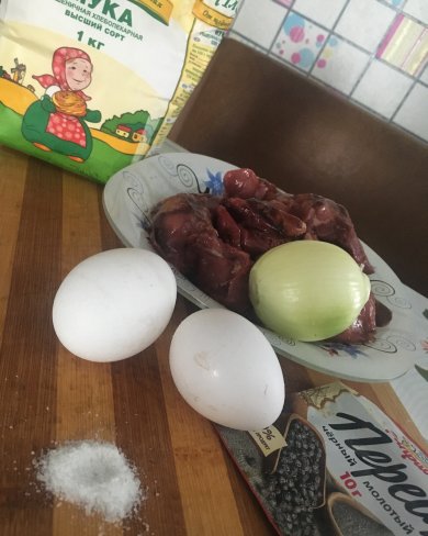 Котлеты из куриной печени - Шаг 1