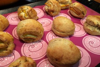 Сконы цельнозерновые с хурмой