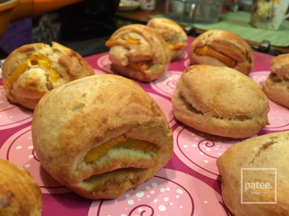 Сконы цельнозерновые с хурмой - Шаг 1