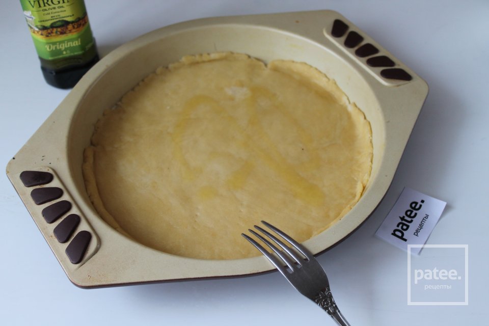 Пицца на бездрожжевом тесте на майонезе - Шаг 9