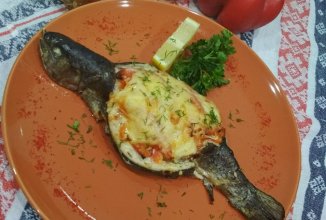 Фаршированная форель овощами