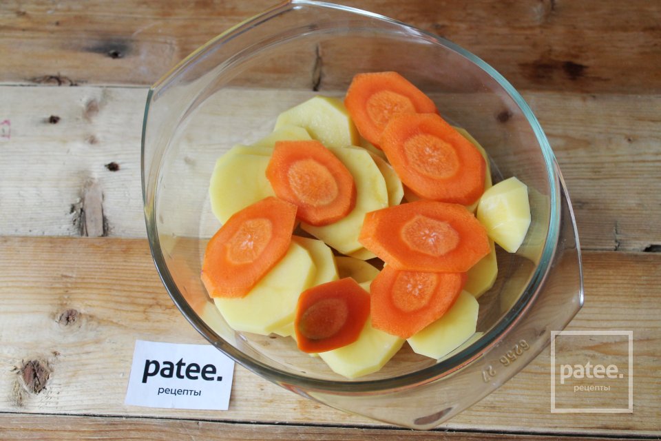 Судак с картофелем в духовке, запеченный со сметаной - Шаг 6