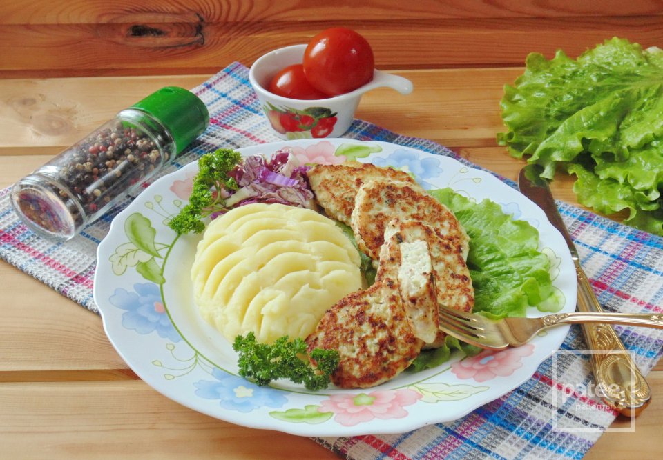 Оладьи из куриного филе и картофеля - Шаг 14