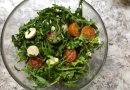 Салат с рукколой