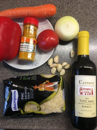 Паэлья 🥘 «Барса» с кальмарами, гребешками и креветками . - Шаг 1