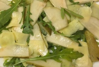 САЛАТ С 🧀 СЫРОМ🍐ГРУШЕЙ И РУККОЛОЙ🌱