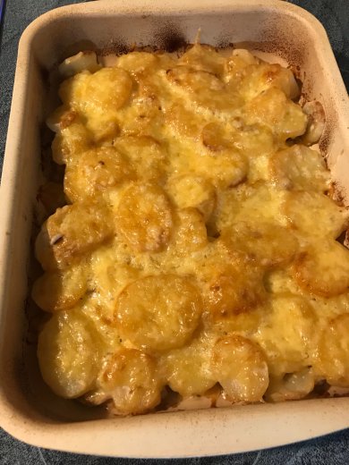 Свинина с картошкой в духовке - Шаг 7