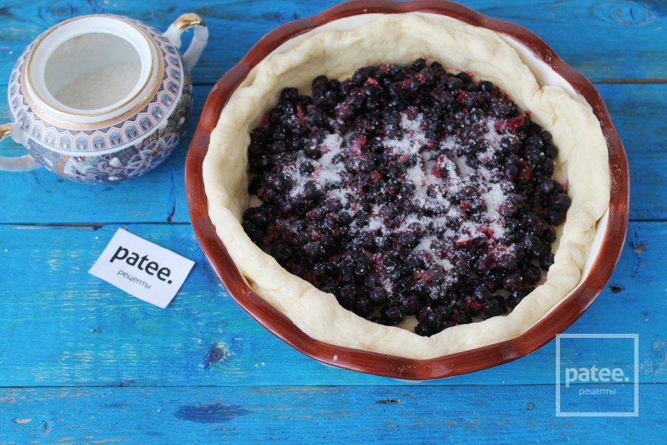 Черничный дрожжевой пирог - Шаг 11