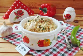 Куриное филе с рисом в соевом соусе