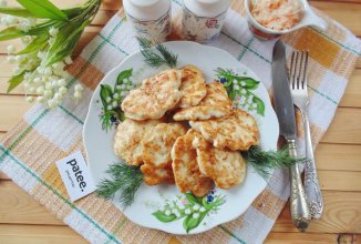 Оладьи из куриного филе на кефире