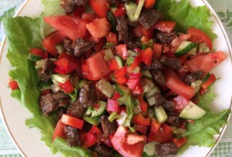 Овощной шеф-салат с говядиной с заправкой 🥙🌶🍯