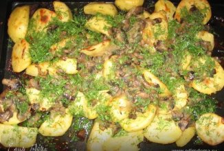 Запеченный картофель с грибами