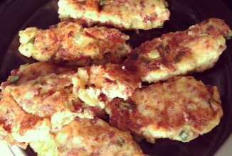 Биточки с ветчиной и сыром