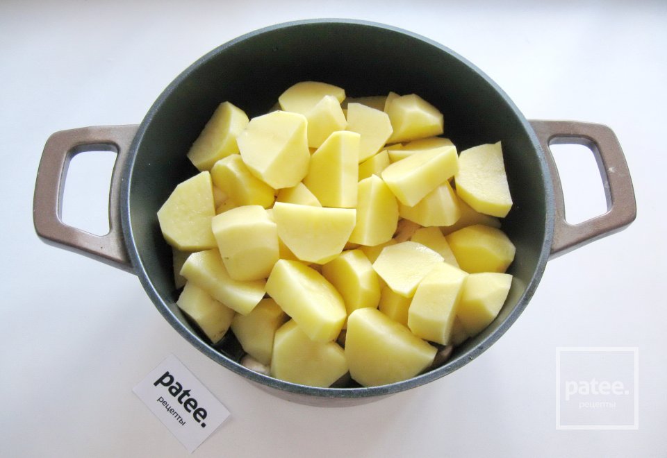 Жаркое из свинины с тыквой и грибами - Шаг 8